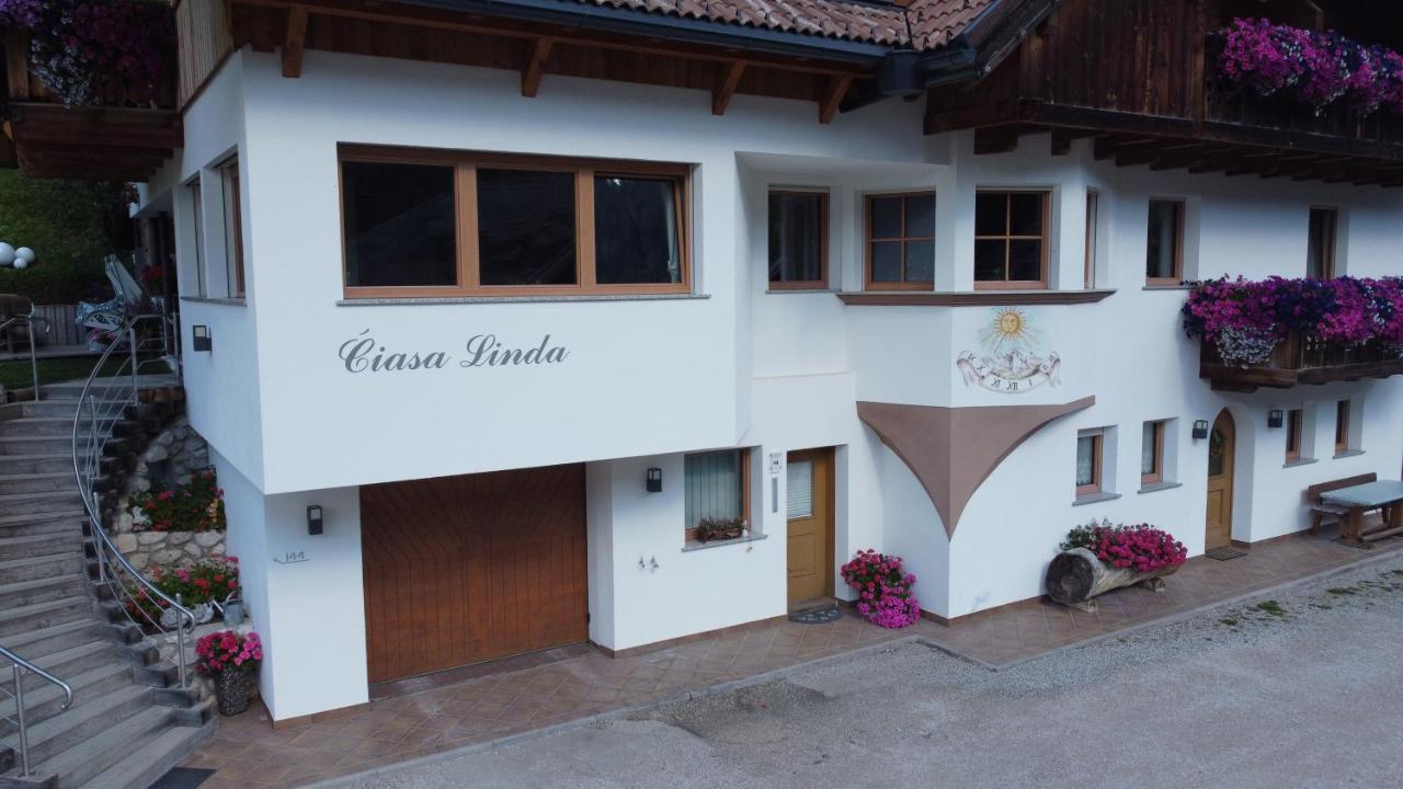 Appartamenti Ciasa Linda San Martino in Badia Exterior foto